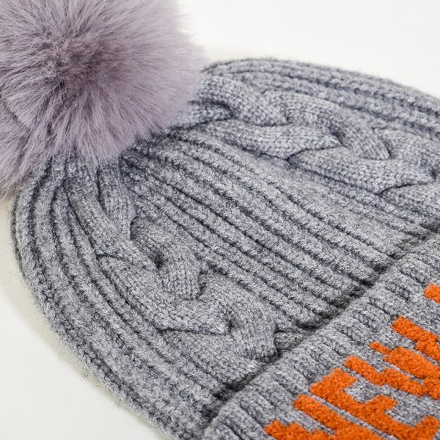 Unisex Women Fur Beanies (6)